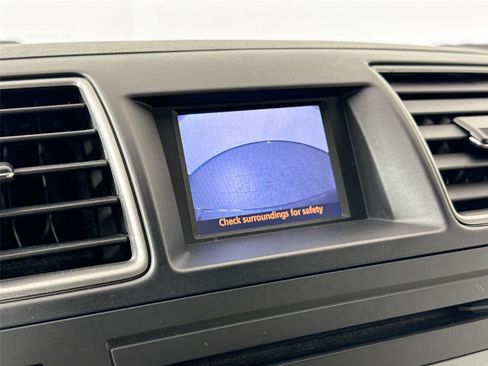 Used 2012 Toyota Highlander Limited image 24