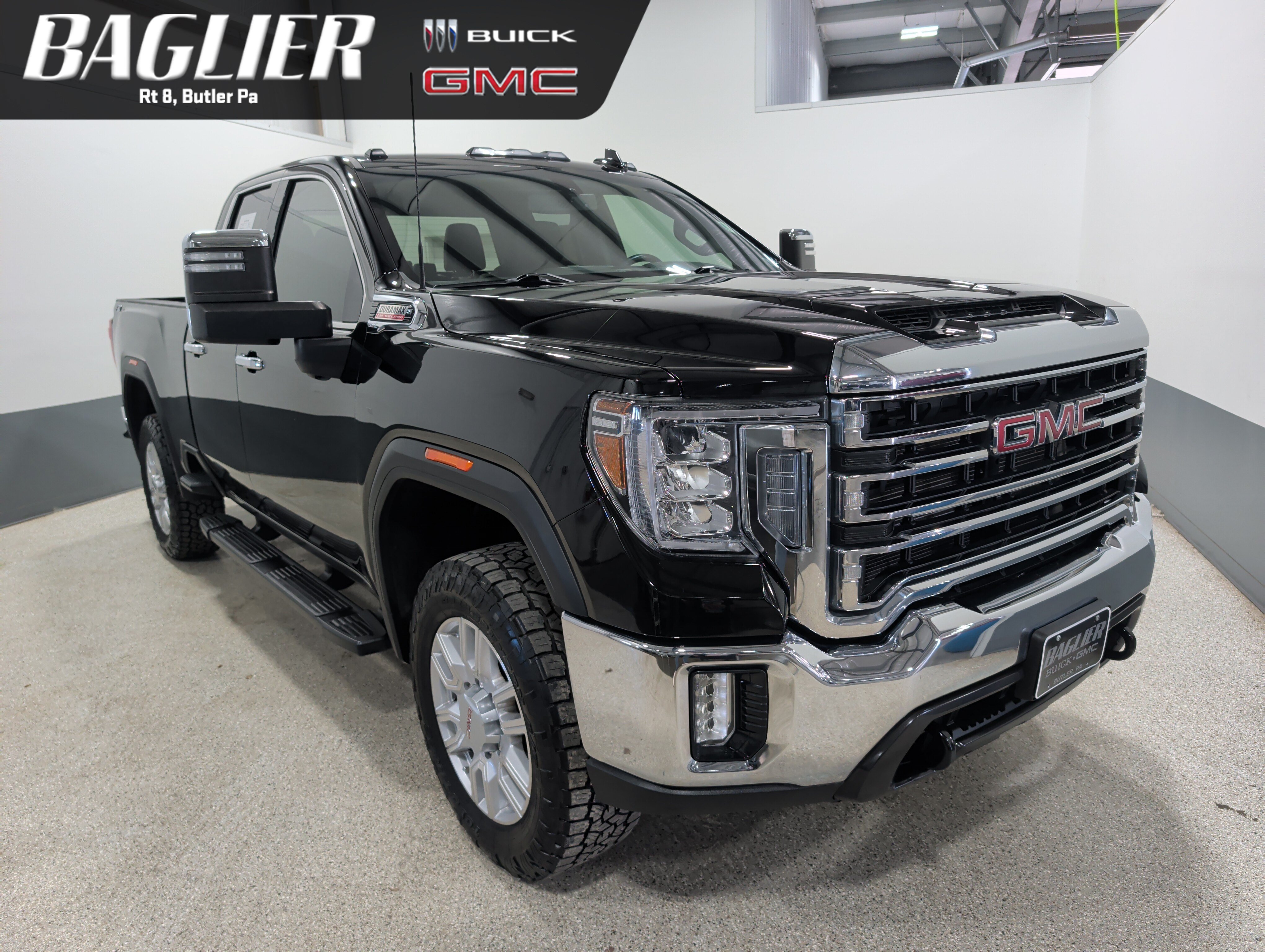 Used 2022 GMC Sierra 2500 SLT w/ X31 Off-Road Package AWD/4WD image 1