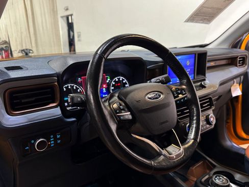 Used 2022 Ford Maverick Lariat w/ Lariat Luxury Package AWD/4WD image 11
