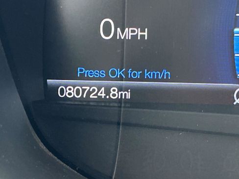 Used 2020 Ford Fusion SE FWD image 30