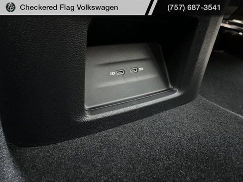 New 2025 Volkswagen Atlas Cross Sport SE image 54