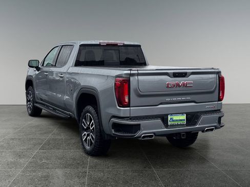 Used 2024 GMC Sierra 1500 AT4 w/ AT4 Premium Package AWD/4WD image 6