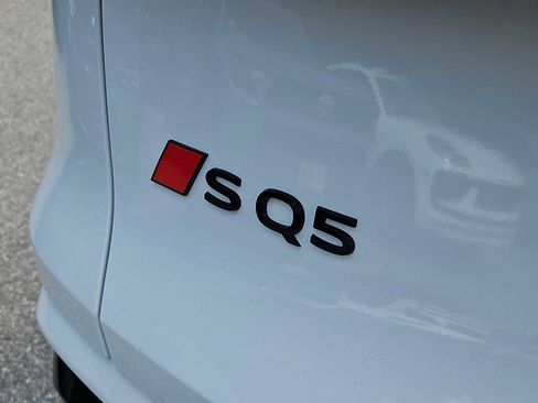 New 2026 Audi SQ5 Premium Plus AWD/4WD image 5