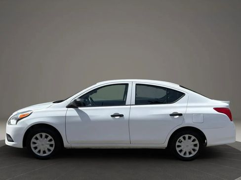 Used 2015 Nissan Versa S Plus FWD image 9