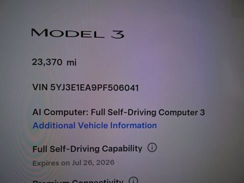 Used 2023 Tesla Model 3 Standard Range RWD image 22