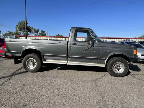 Used 1989 Ford F250 4x4 Regular Cab image 5