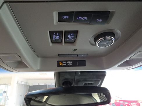 Used 2020 GMC Yukon Denali AWD/4WD image 28