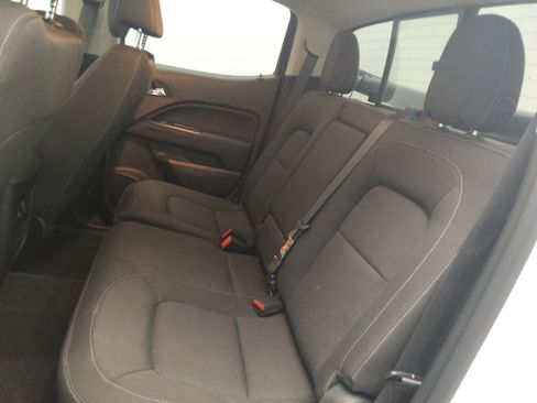 Used 2015 Chevrolet Colorado LT w/ LT Convenience Package RWD image 18