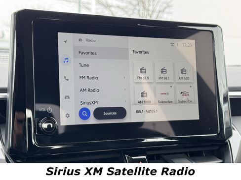 Used 2024 Toyota Corolla LE image 9