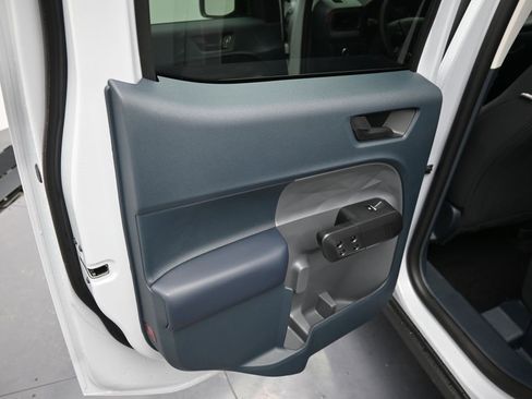 New 2025 Ford Maverick XLT w/ XLT Luxury Package image 29