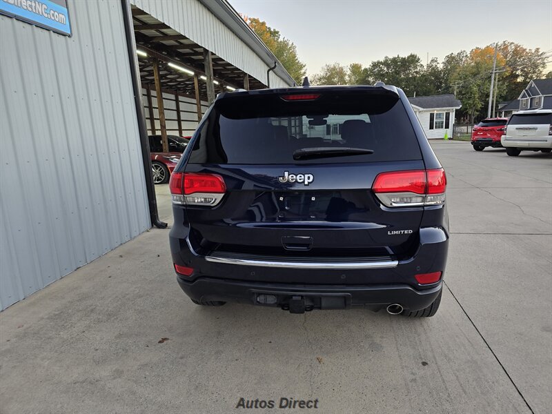 Used 2017 Jeep Grand Cherokee Limited w/ Trailer Tow Group IV RWD image 17