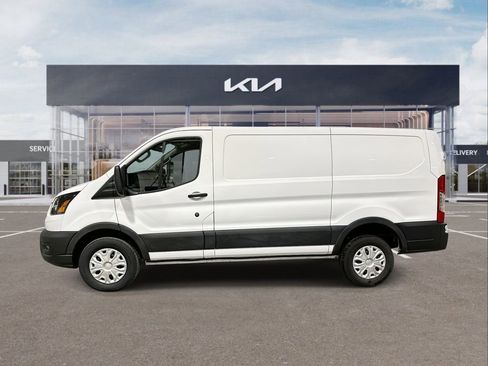 Used 2024 Ford Transit 250 Low Roof w/ Exterior Upgrade Package image 5