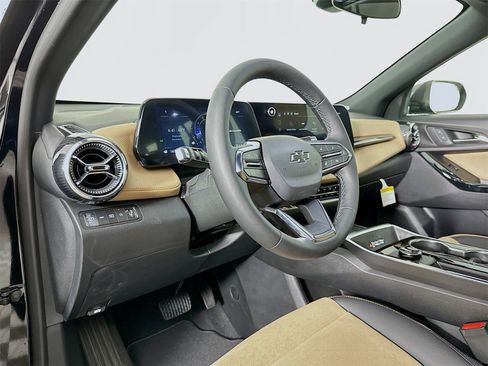 New 2026 Chevrolet Equinox ACTIV w/ Convenience Package III image 9