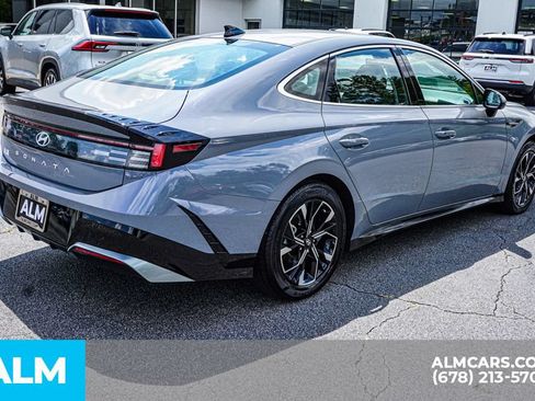 Used 2025 Hyundai Sonata SEL FWD image 5