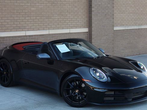 Used 2026 Porsche 911 Carrera T RWD image 11