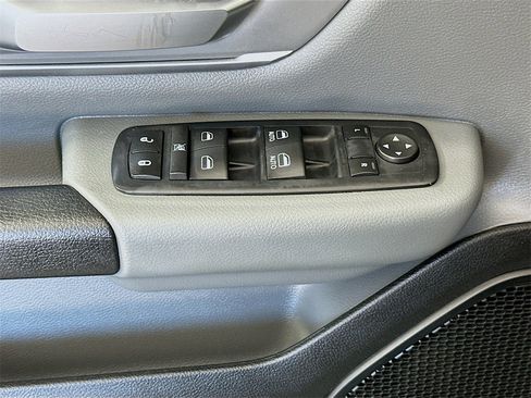 Used 2020 RAM 1500 Big Horn image 18