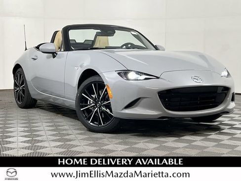 New 2025 MAZDA MX-5 Miata Grand Touring image 1