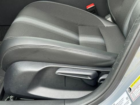 Certified 2025 Honda Civic Sport image 17
