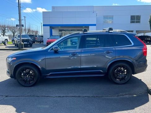 Used 2019 Volvo XC90 T6 Momentum w/ Advanced Package image 4