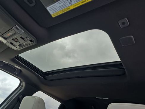 New 2026 Toyota Tacoma Limited AWD/4WD image 29