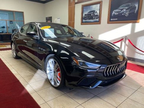 Used 2019 Maserati Ghibli S GranSport image 5