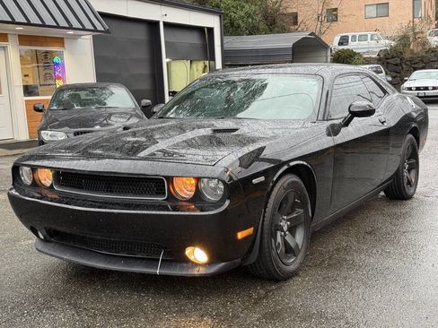 Used 2013 Dodge Challenger SXT w/ Sound Group image 1
