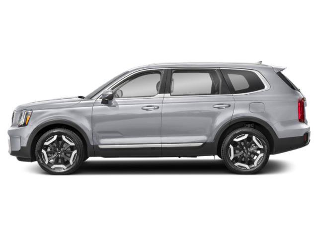 Used 2025 Kia Telluride S FWD image 3