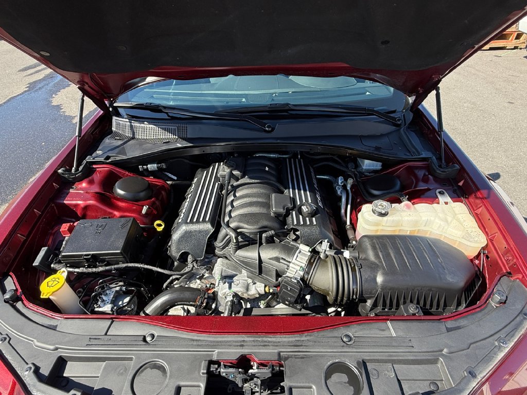 Used 2023 Chrysler 300 C RWD image 28