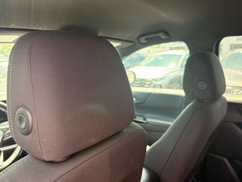 Used 2025 Chevrolet Equinox LT AWD/4WD image 26