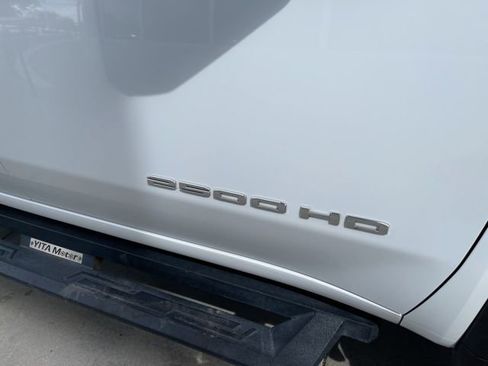Used 2023 GMC Sierra 2500 Pro w/ Convenience Package AWD/4WD image 22
