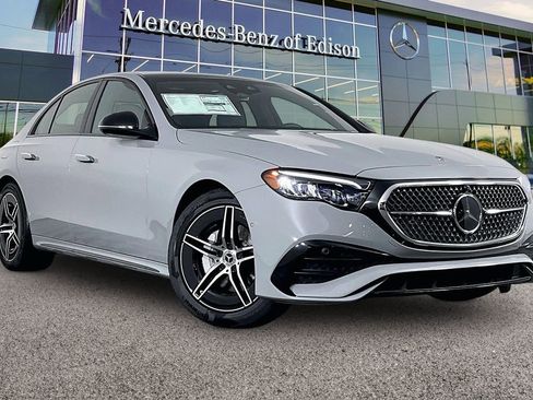 New 2026 Mercedes-Benz E 350 4MATIC Sedan image 1
