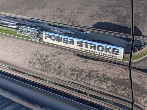 Used 2022 Ford F350 Lariat w/ Lariat Ultimate Package image 17