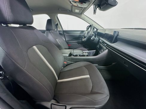 Used 2025 Hyundai Sonata SEL FWD image 29