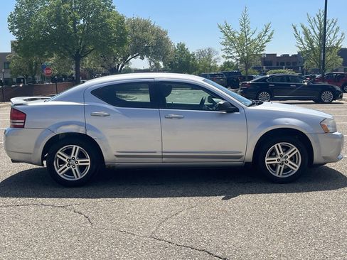 Used 2008 Dodge Avenger SXT w/ Sport Appearance Group image 4