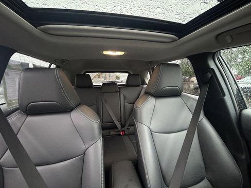 Used 2024 Toyota Corolla Cross XLE w/ Convenience Package AWD/4WD image 28