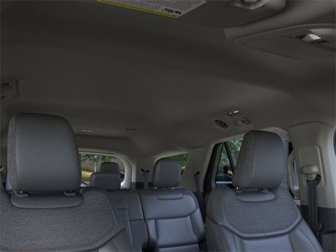 New 2026 Ford Explorer Active image 22