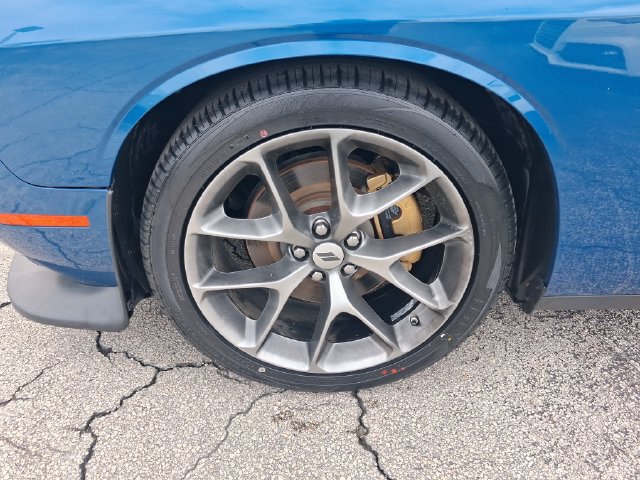 Used 2022 Dodge Challenger GT RWD image 5