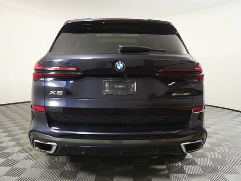Certified 2026 BMW X5 sDrive40i RWD image 4