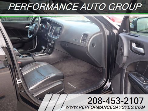 Used 2016 Dodge Charger R/T w/ Plus Group image 15