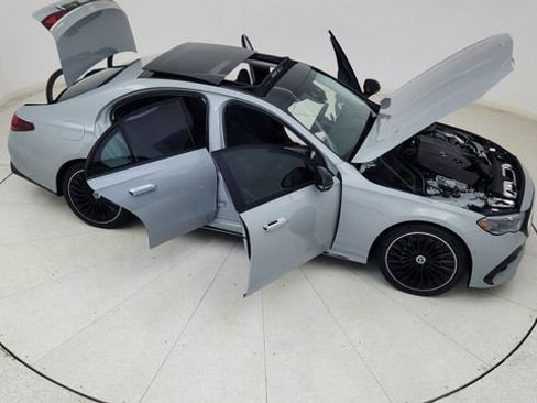 Used 2024 Mercedes-Benz E 350 4MATIC Sedan image 81