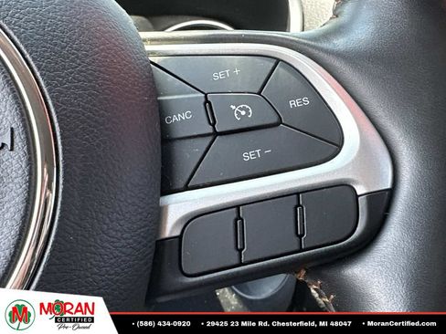 Used 2020 Jeep Compass Limited AWD/4WD image 17