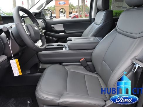 New 2027 Ford Expedition Max Active RWD image 10