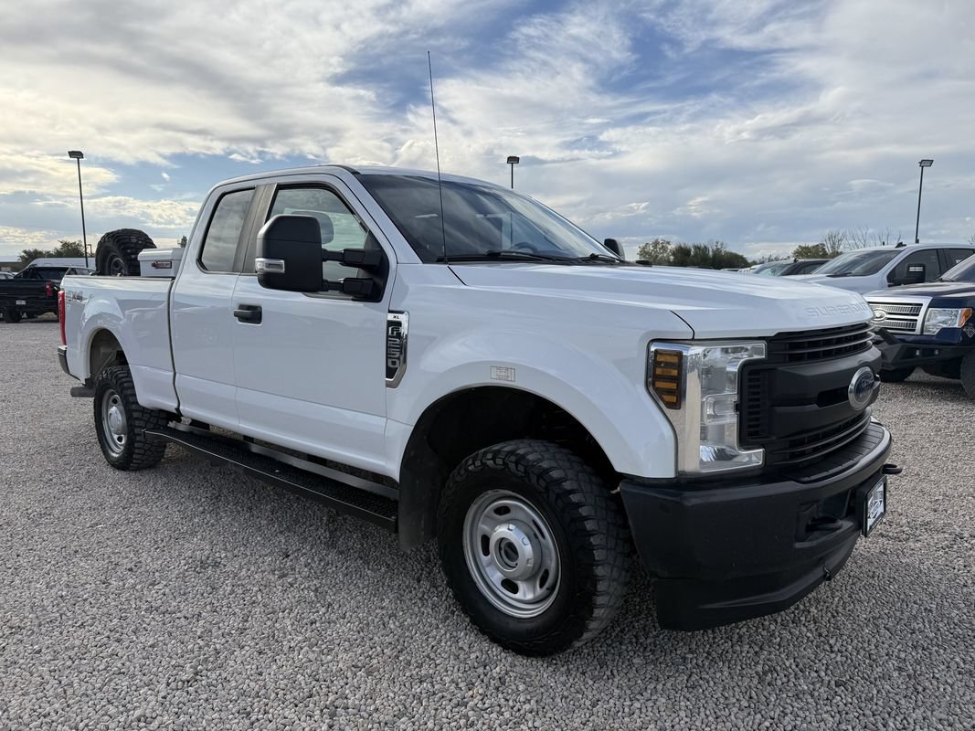 Used 2019 Ford F250 XL w/ Power Equipment Group AWD/4WD image 2