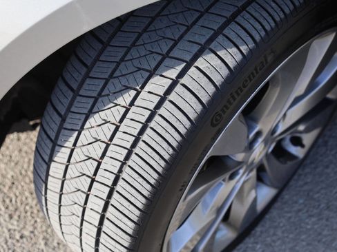 Used 2016 Chevrolet Malibu Premier w/ Driver Confidence Package II image 25