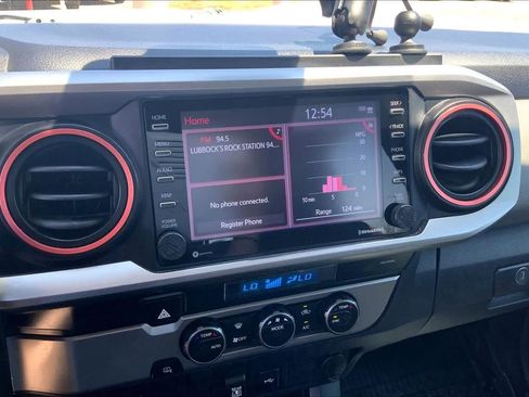 Used 2021 Toyota Tacoma SR5 RWD image 34