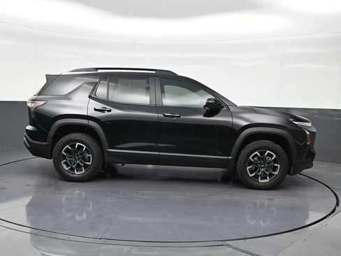 Used 2025 Chevrolet Equinox ACTIV w/ Safety and Technology Package image 7