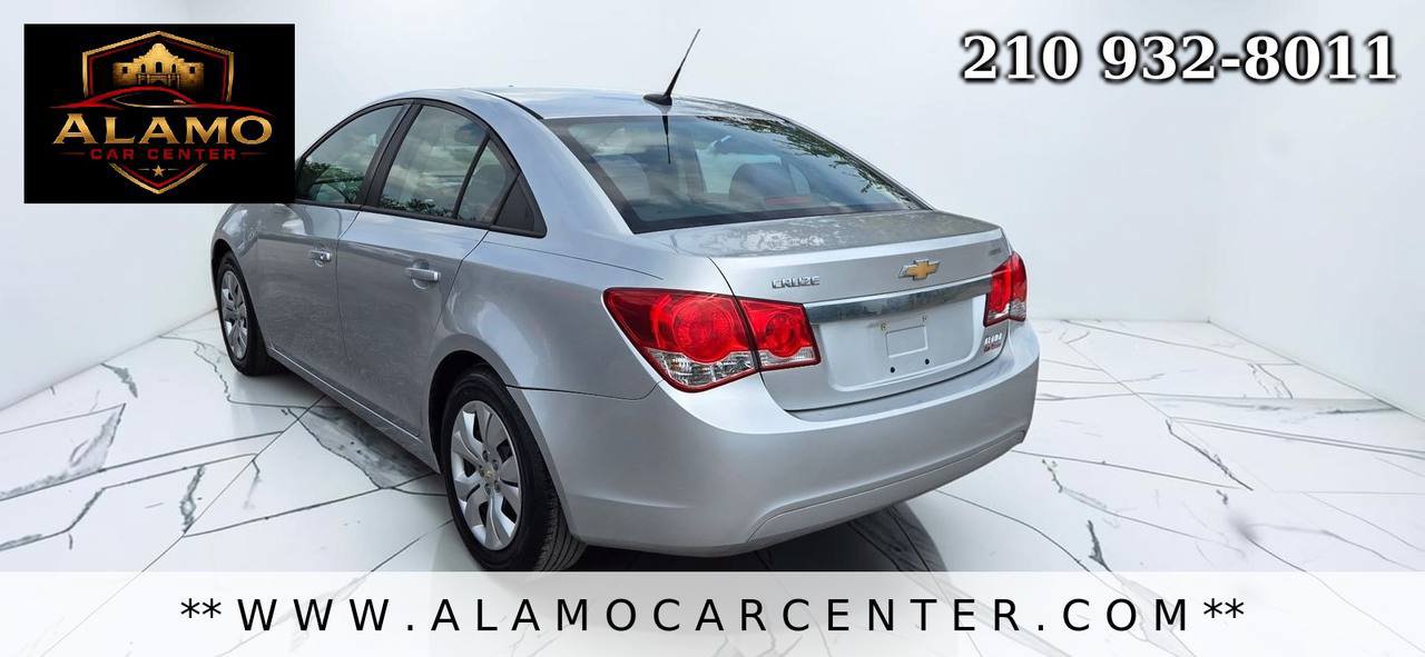 Used 2014 Chevrolet Cruze LS FWD image 3