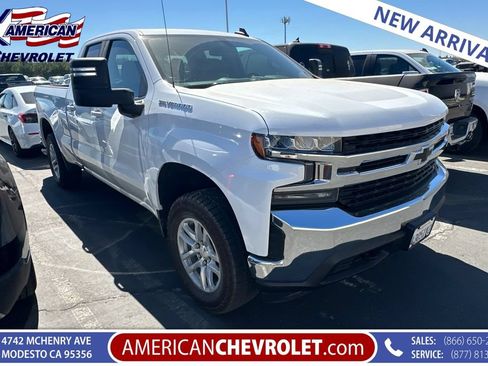 Used 2023 Chevrolet Silverado 1500 RST AWD/4WD image 1