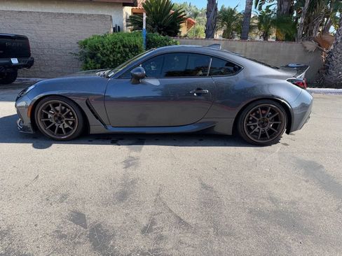 Used 2025 Subaru BRZ Limited w/ Popular Package 2 RWD image 8