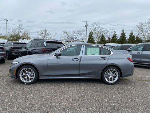 New 2026 BMW 330i xDrive Sedan w/ Premium Package AWD/4WD image 4
